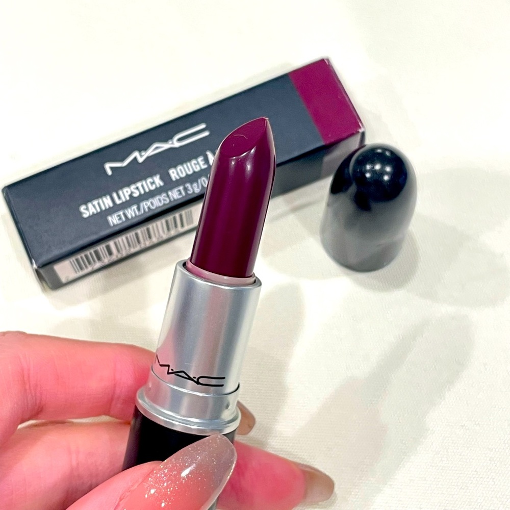 Mac lipstick rebel819